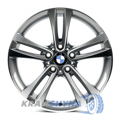 Replica B5526 8x18 5x120 ET34 DIA72.5 GGMF